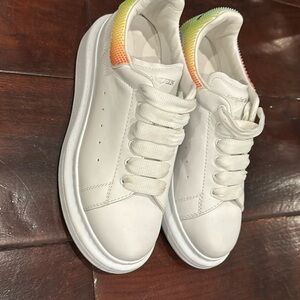 Girls Alexander McQueen sneakers, size 33 in perfect condition! Only worn 2X!